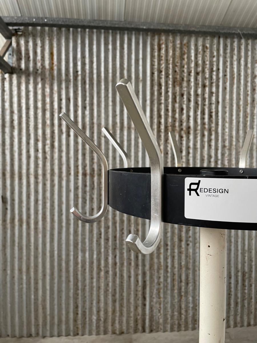 Vintage clothing rack - iron - design 