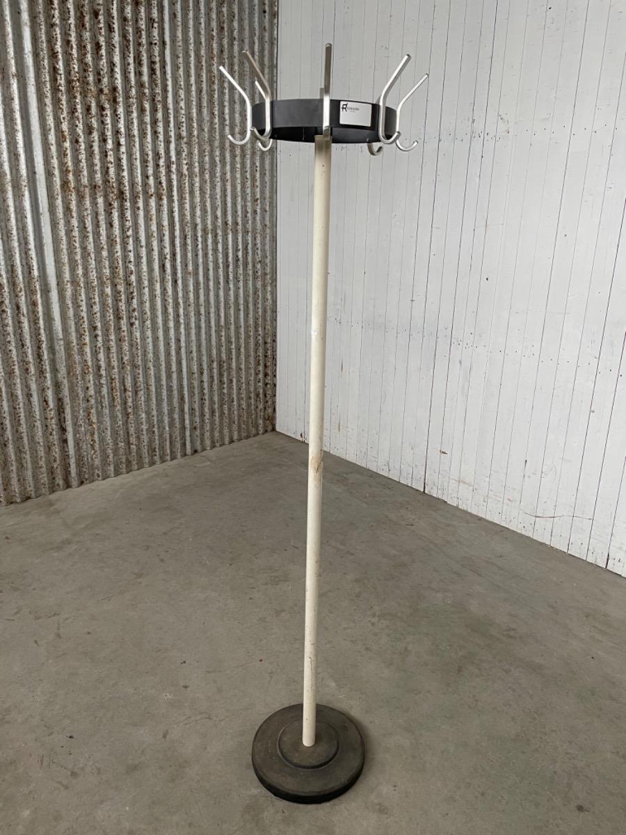Vintage clothing rack - iron - design 