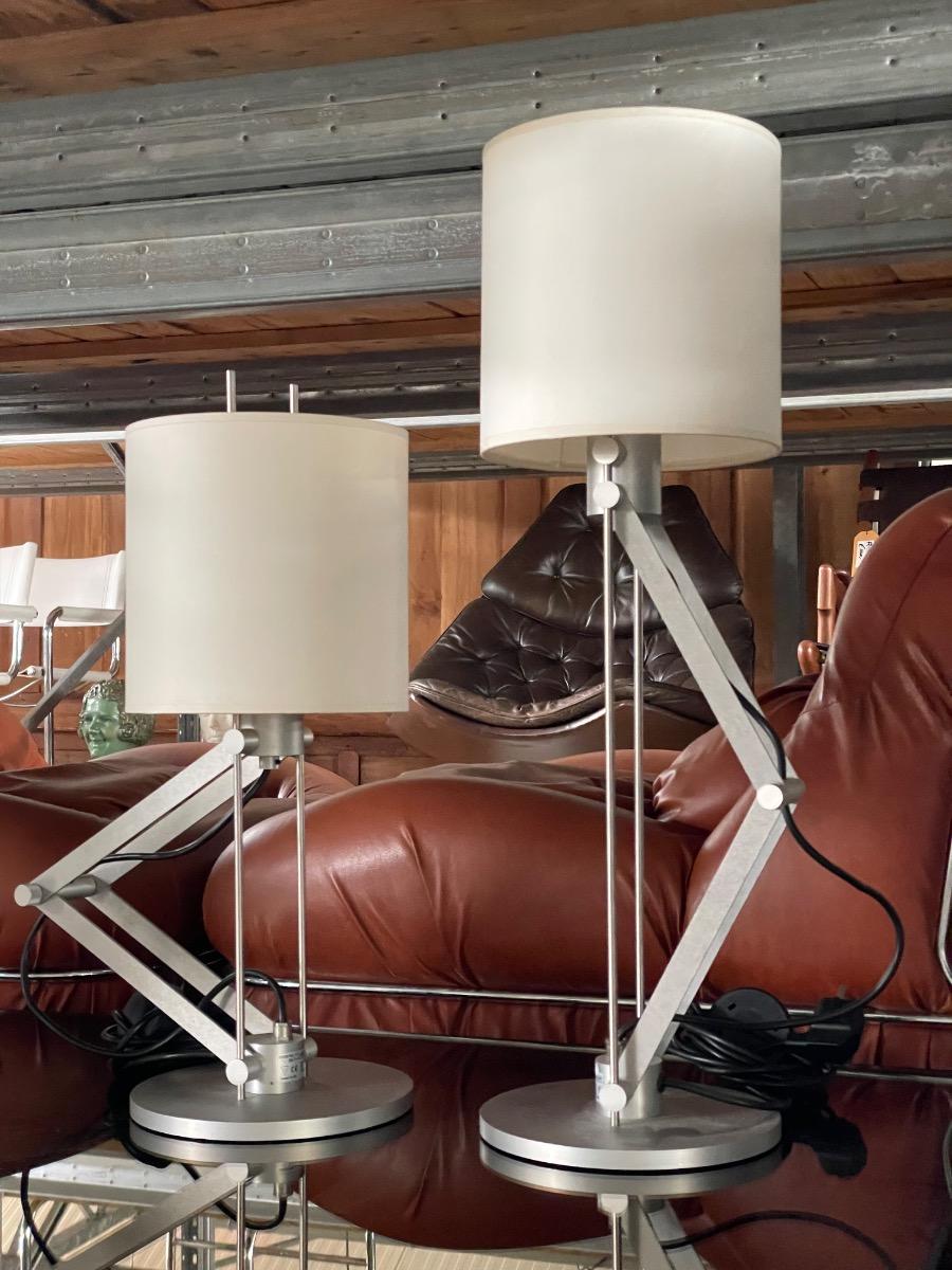 Vintage design pair table lamps