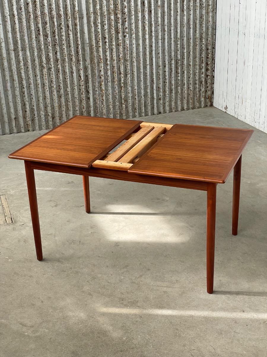 Vintage dining table H. SIGH & SØN MØBELFABRIK 1960s
