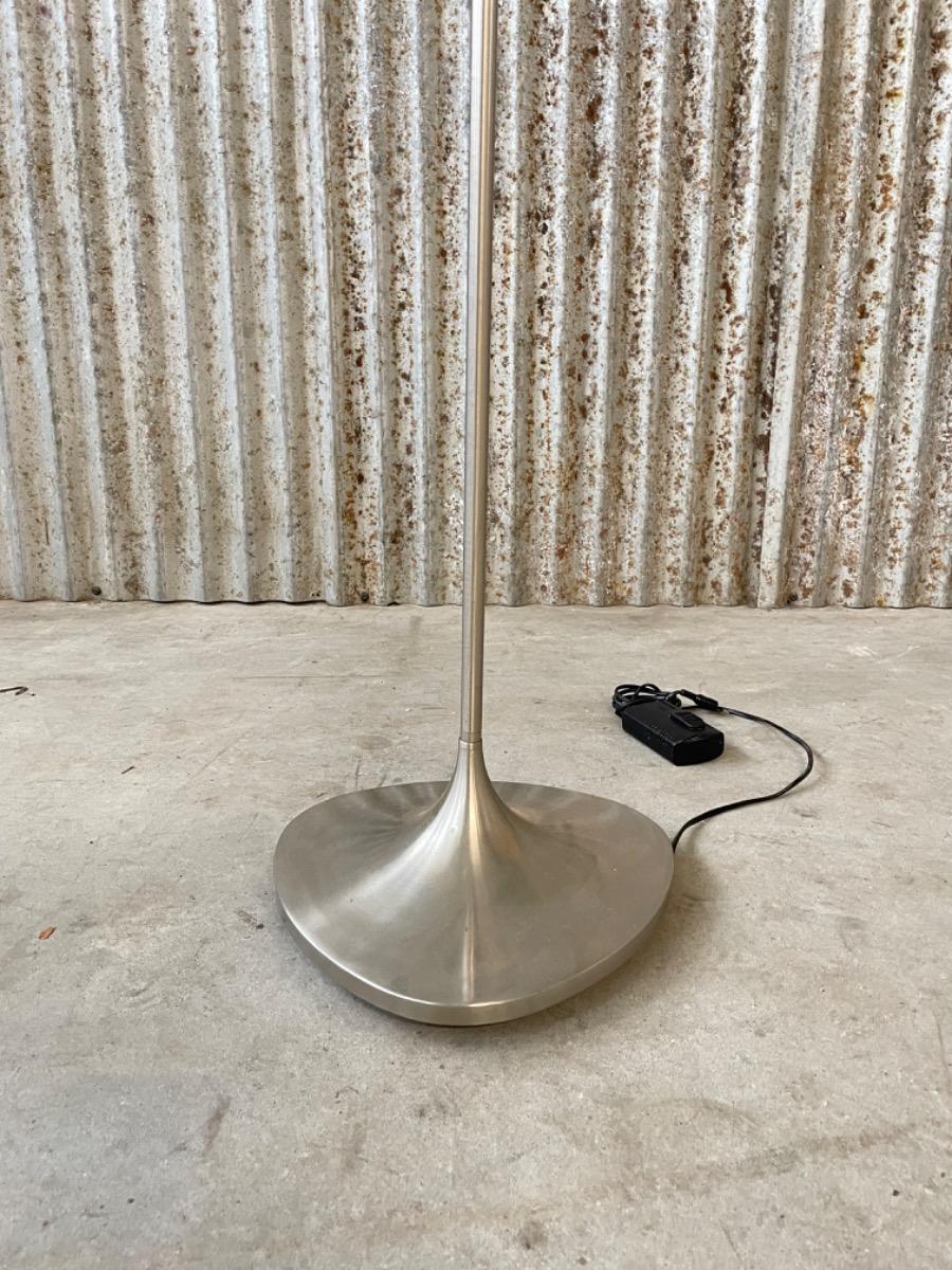 Vintage floorlamp - chrome design - 1990s 