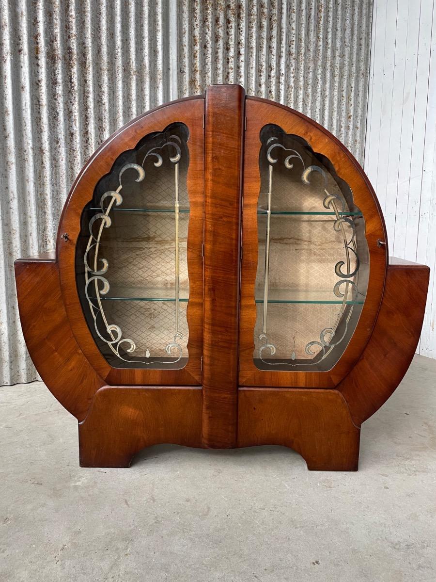 Vintage glass cabinet - Art deco England - Walnut 1950s 