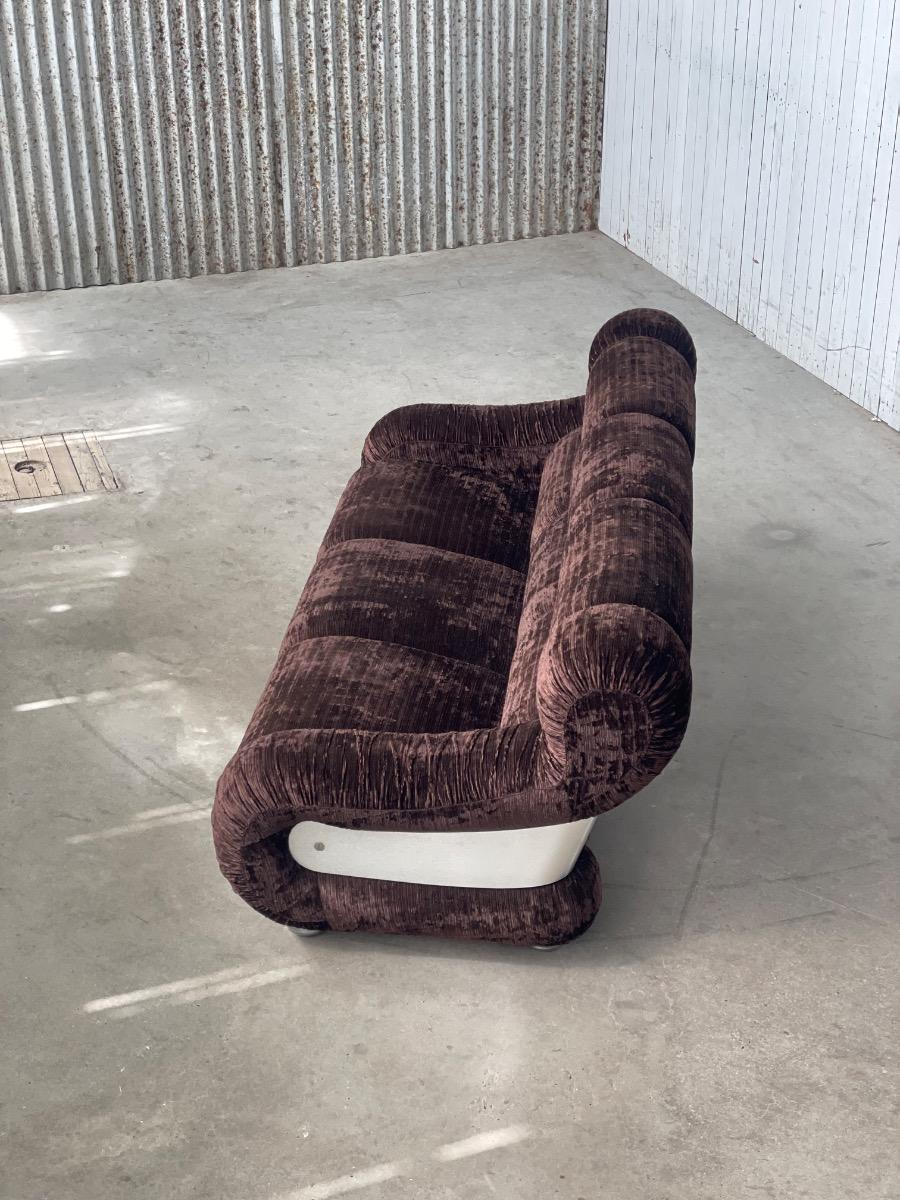 Vintage Italian Sofa – Brown Ribbed Velvet – 1970s