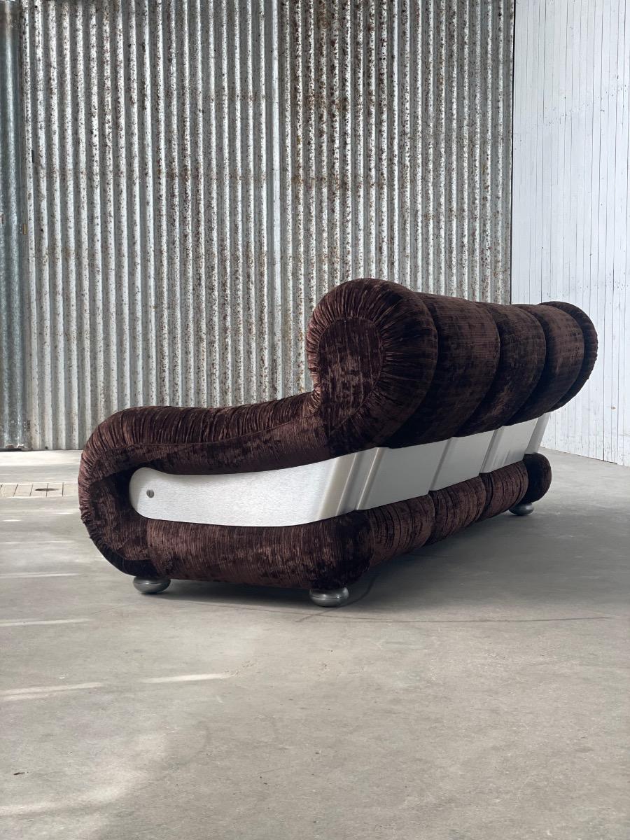 Vintage Italian Sofa – Brown Ribbed Velvet – 1970s