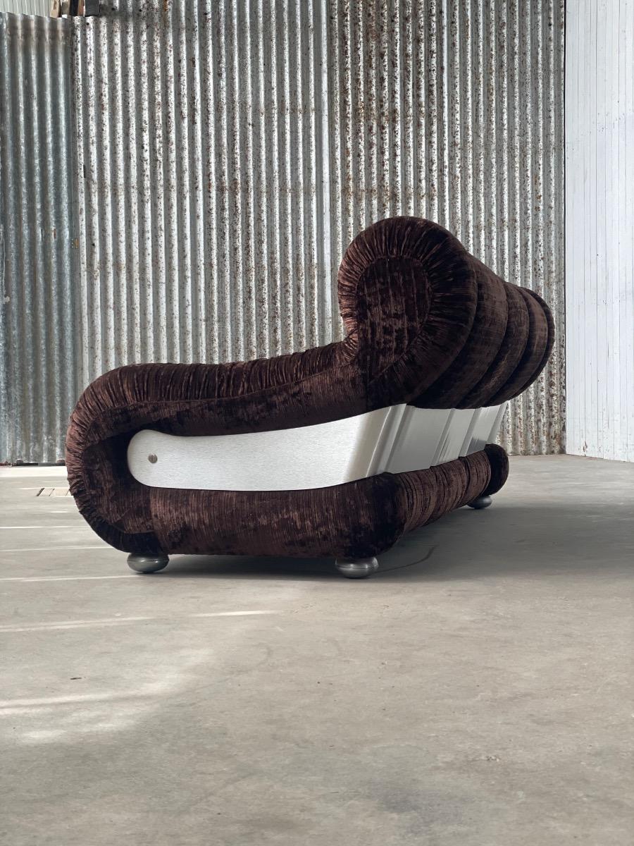 Vintage Italian Sofa – Brown Ribbed Velvet – 1970s