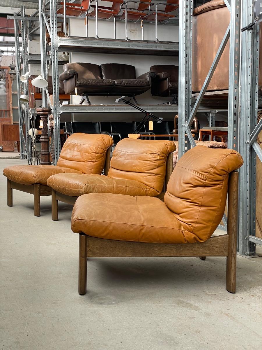 Vintage oak and brown leather sofa / loungechairs 1960s 