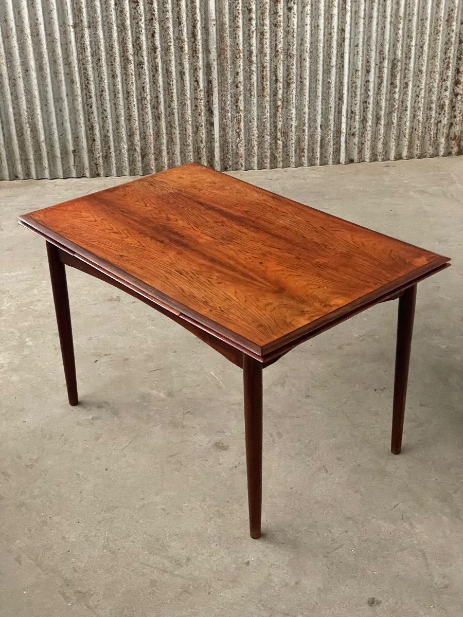 Vintage rosewood extendable table from 1960s