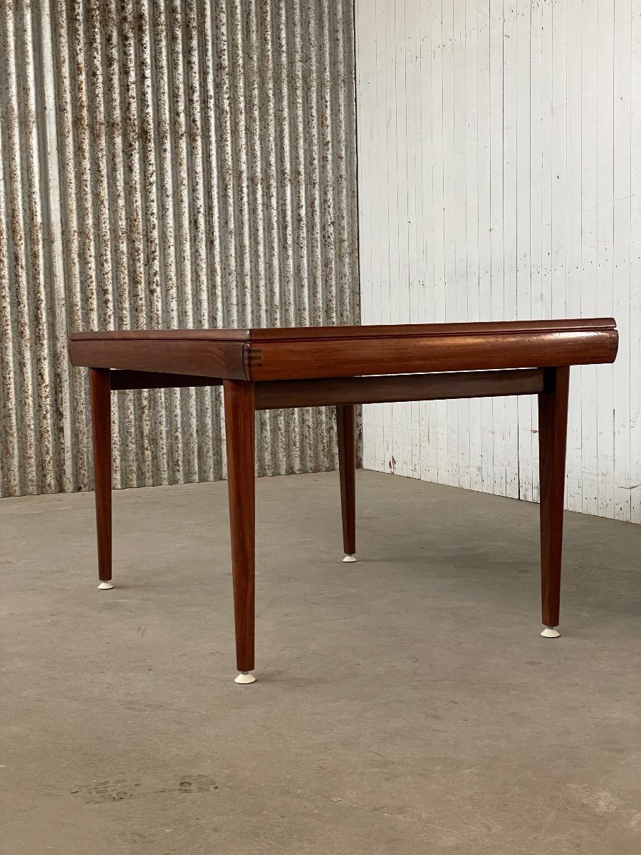 Vintage Teakwood extendable table from 1960s
