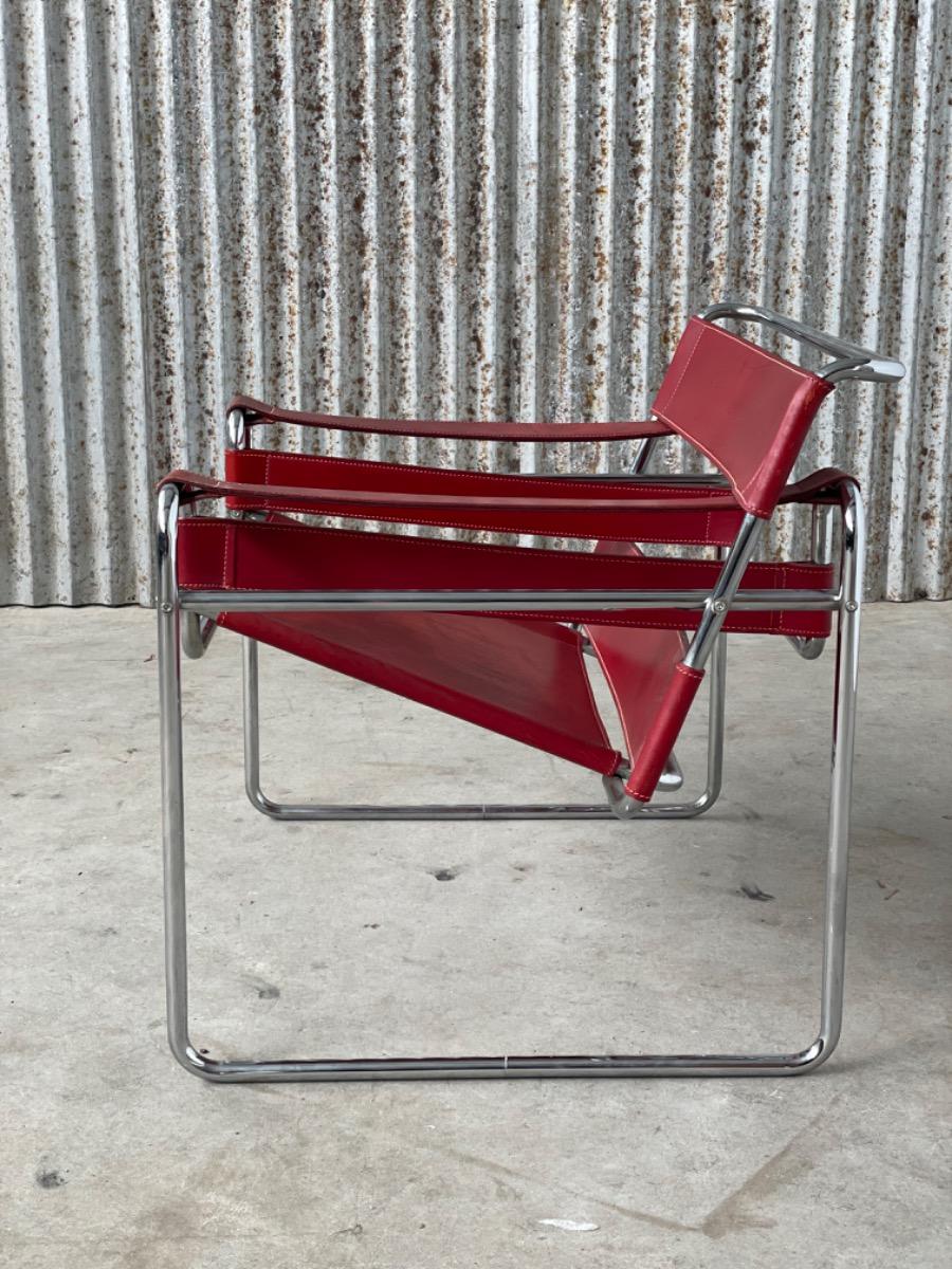 Vintage wassily red leather armchair 1970s