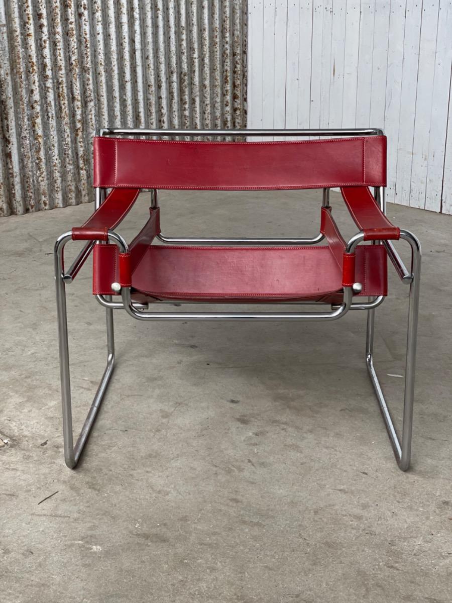 Vintage wassily red leather armchair 1970s